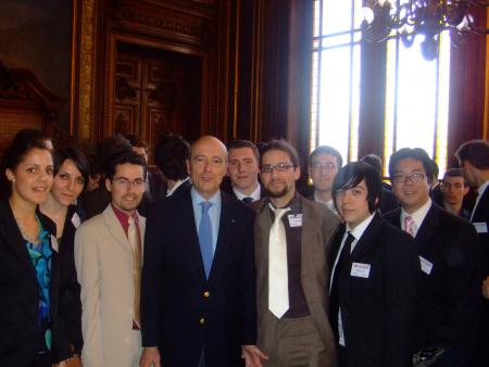 LES ETUDIANTS AVEC ALAIN